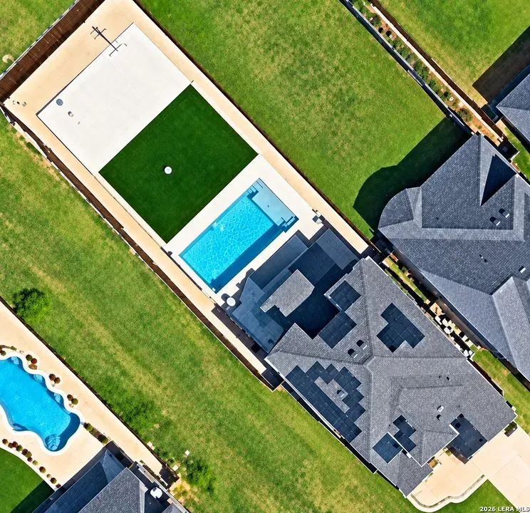5 Bed 3 Bath Modern Contemporary Residence in New Braunfels, TX - 3