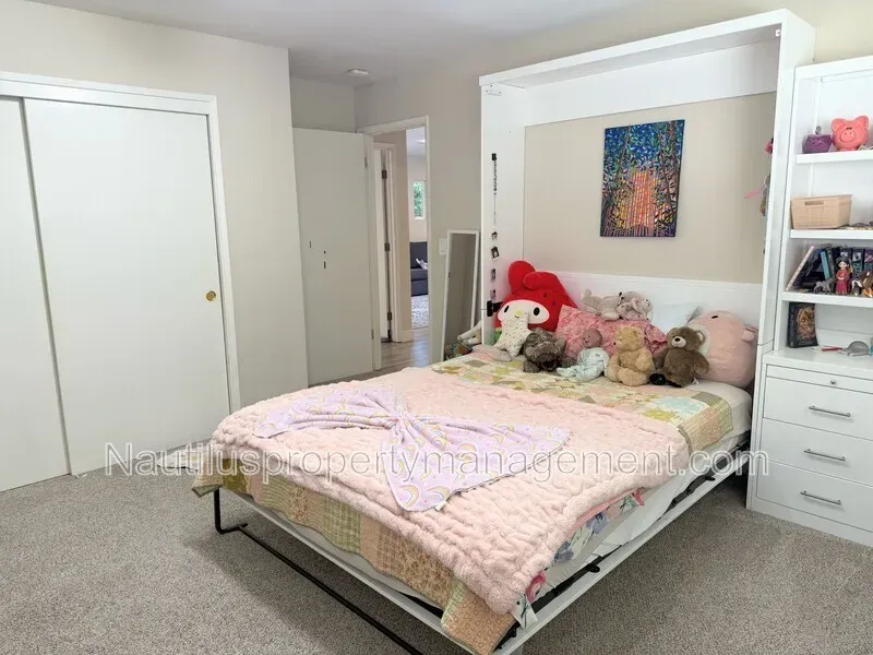 5 Bed 3 Bath Modern Contemporary Residence in Santa Cruz, CA - 5