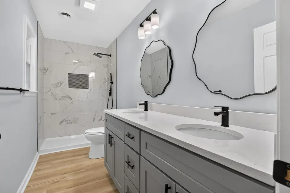 5 Bed 3 Bath Modern Contemporary Residence in Virginia Beach, VA - 4