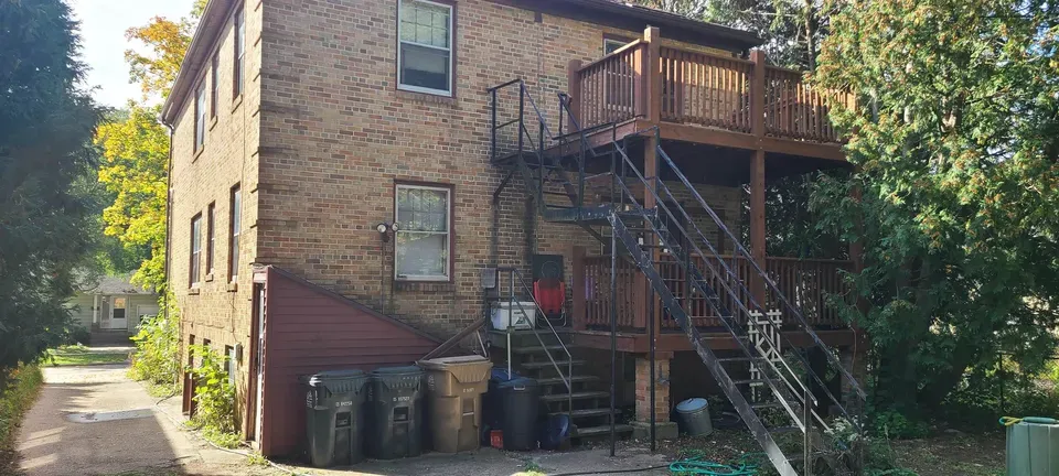 5 Bed 3 Bath Multi-Unit Residential Property in Madison, WI - 3