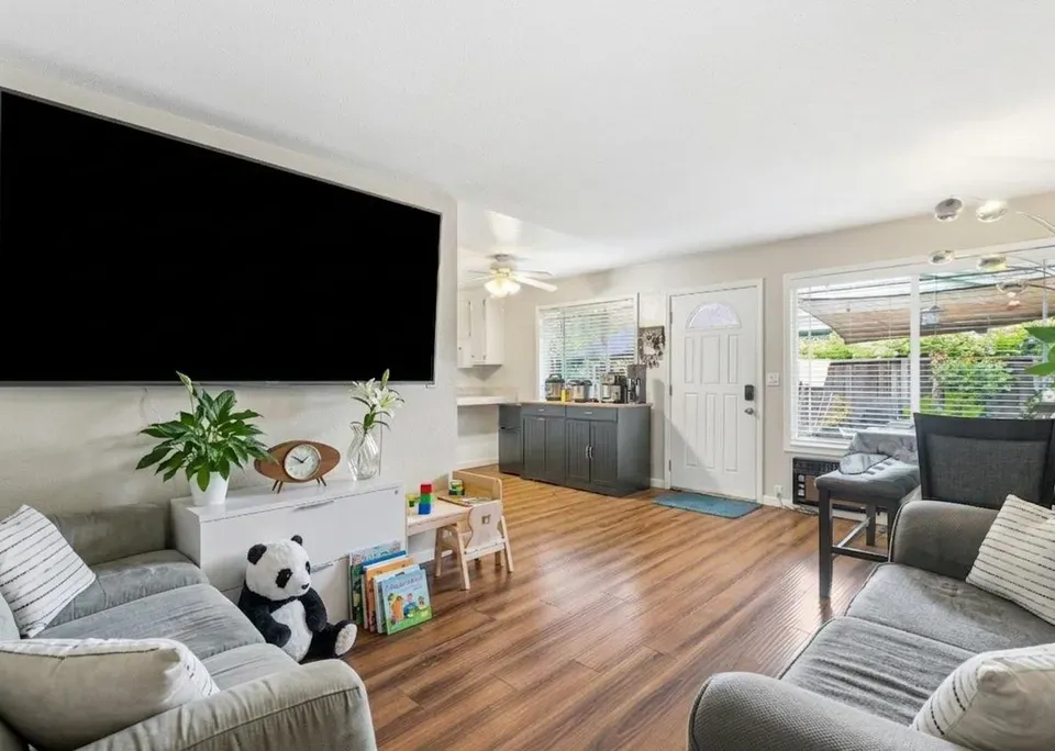5 Bed 3 Bath Multi-Unit Residential Property in San Jose, CA - 2