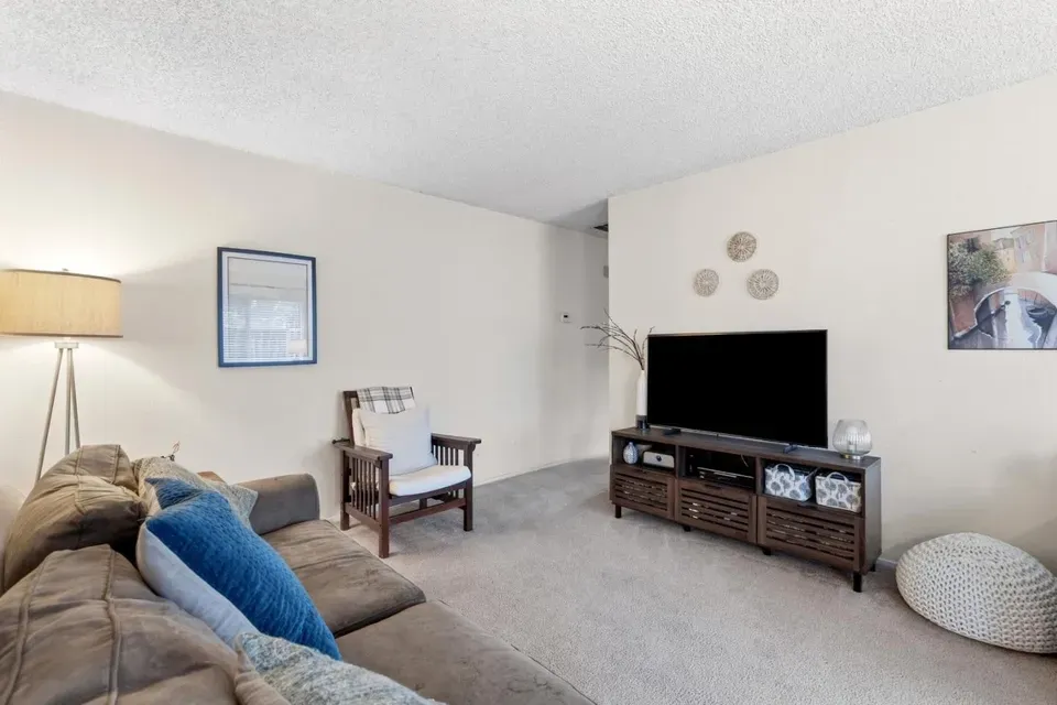 5 Bed 3 Bath Multi-Unit Residential Property in San Jose, CA - 3