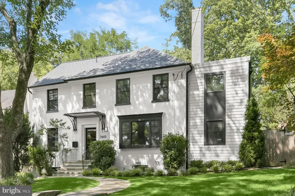 5 Bed 4 Bath Classic Historic Era Home in Bethesda, MD - 2