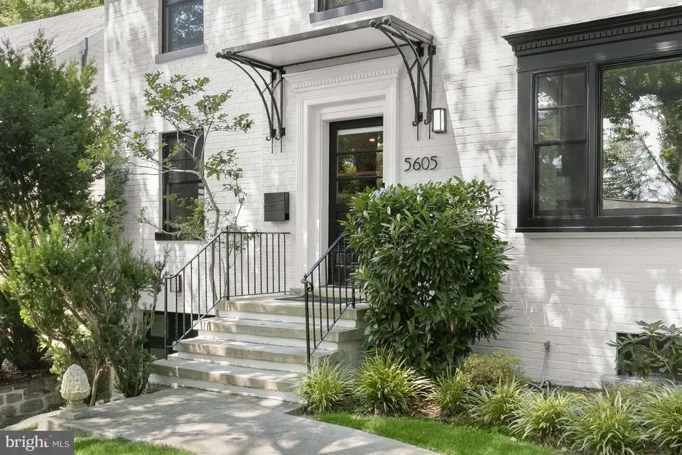 5 Bed 4 Bath Classic Historic Era Home in Bethesda, MD - 3