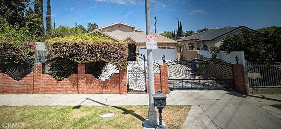 5 Bed 4 Bath Classic Historic Era Home in Los Angeles, CA - 1