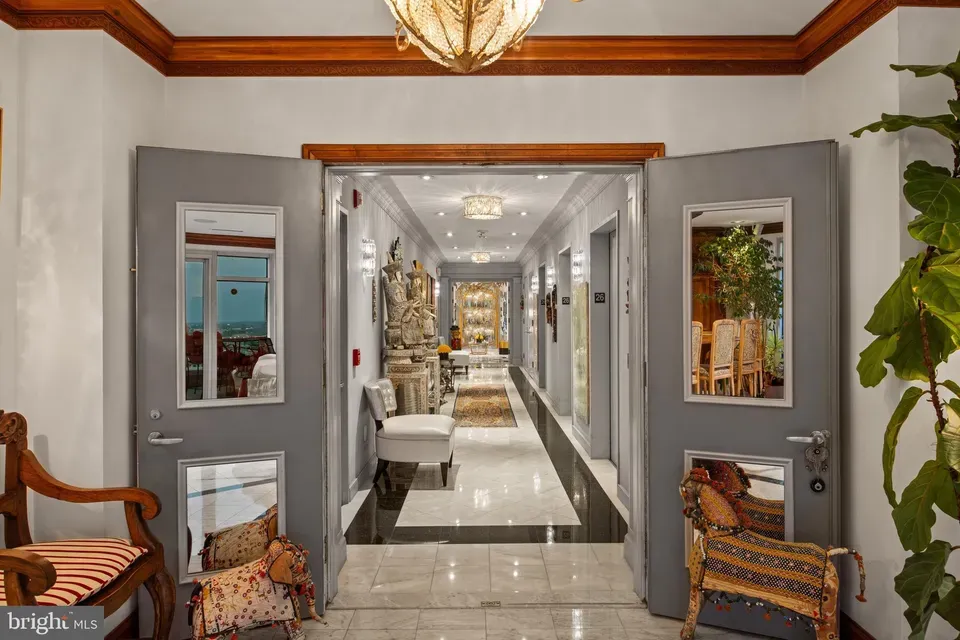 5 Bed 4 Bath Contemporary High-Rise Condo in Baltimore, MD - 4