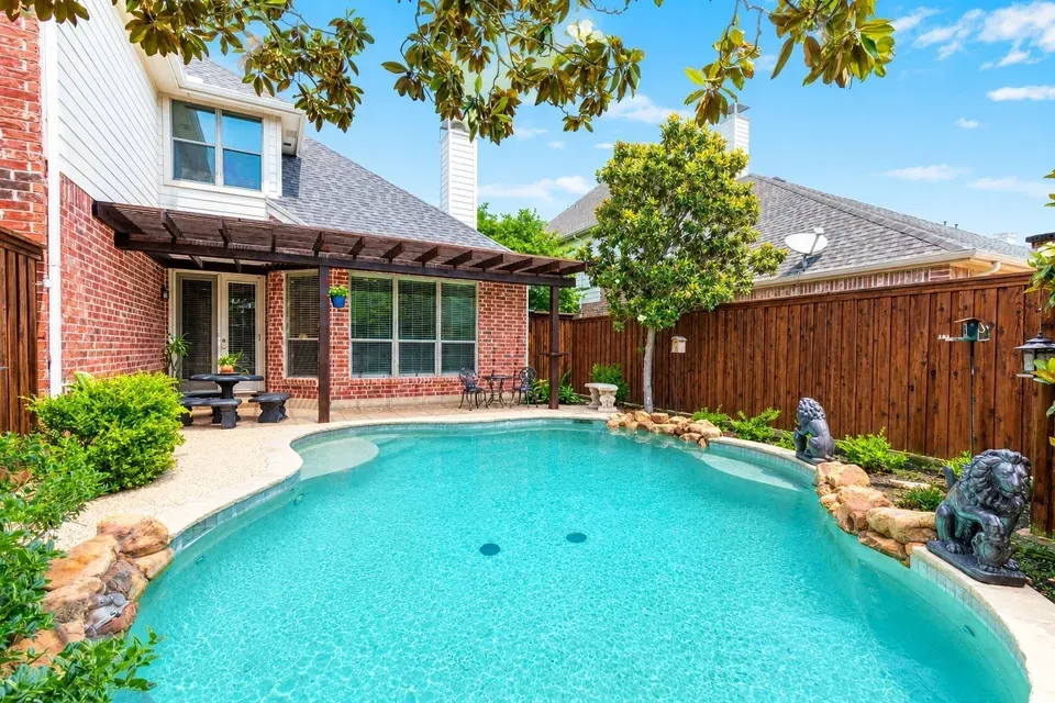 5 Bed 4 Bath Established Contemporary Home in Allen, TX - 4