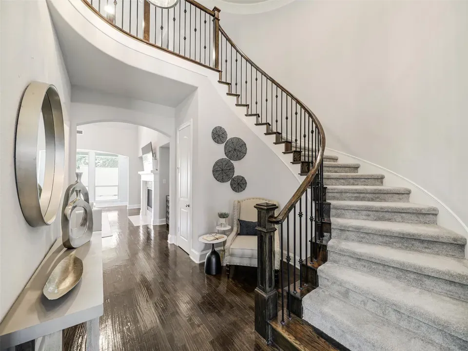 5 Bed 4 Bath Established Contemporary Home in Allen, TX - 4