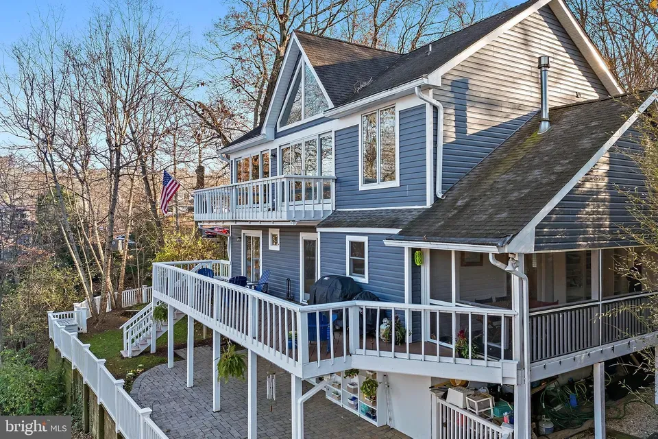 5 Bed 4 Bath Established Mid-Century Residence in Annapolis, MD