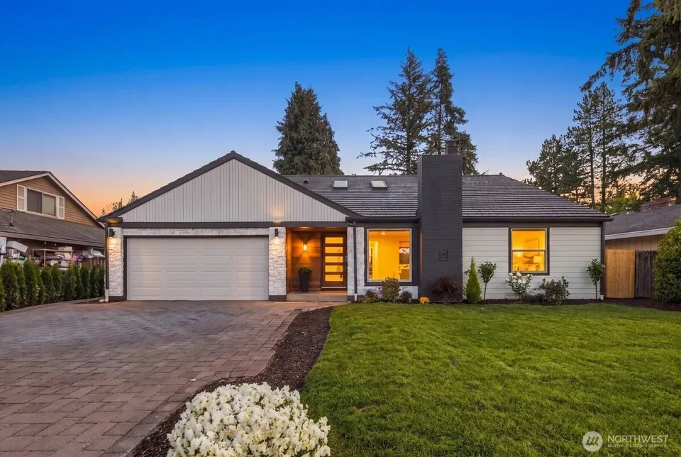5 Bed 4 Bath Established Mid-Century Residence in Bellevue, WA