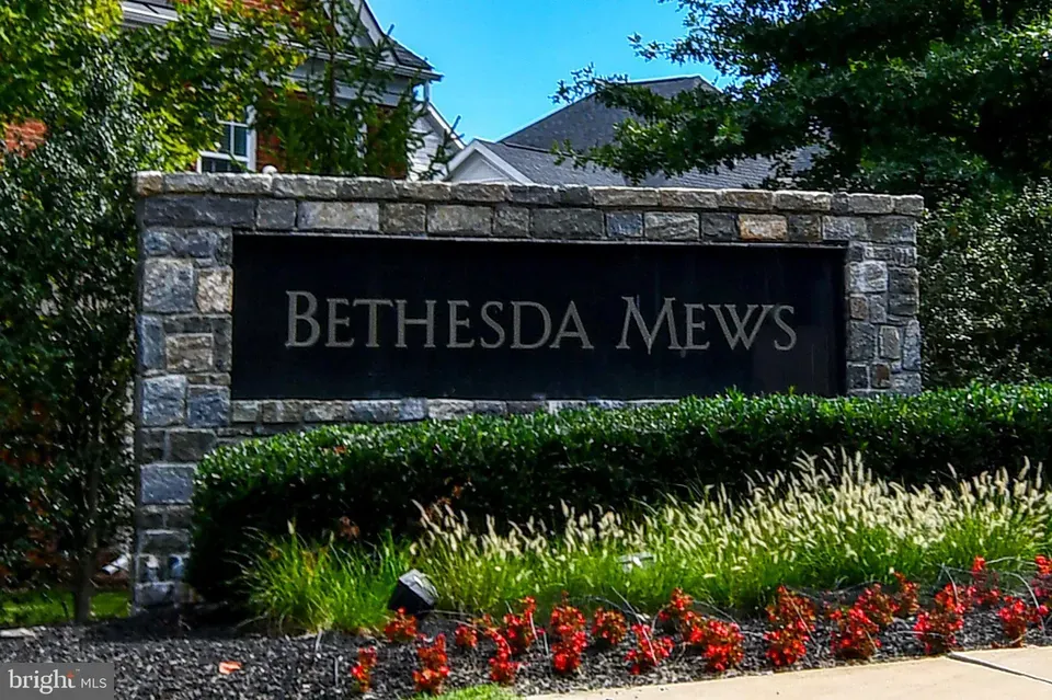5 Bed 4 Bath Established Mid-Century Residence in Bethesda, MD - 2