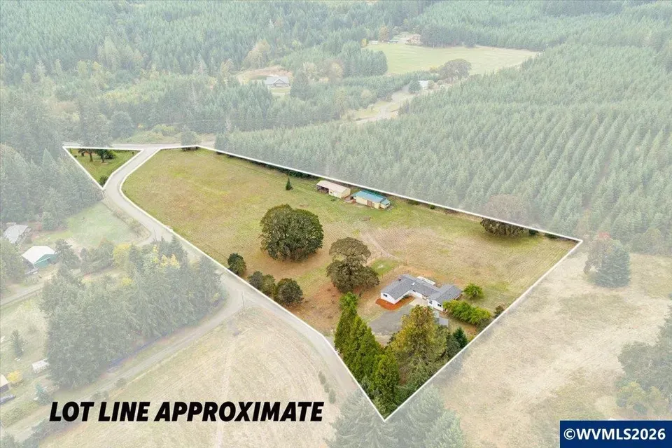 5 Bed 4 Bath Established Mid-Century Residence in Corvallis, OR - 3