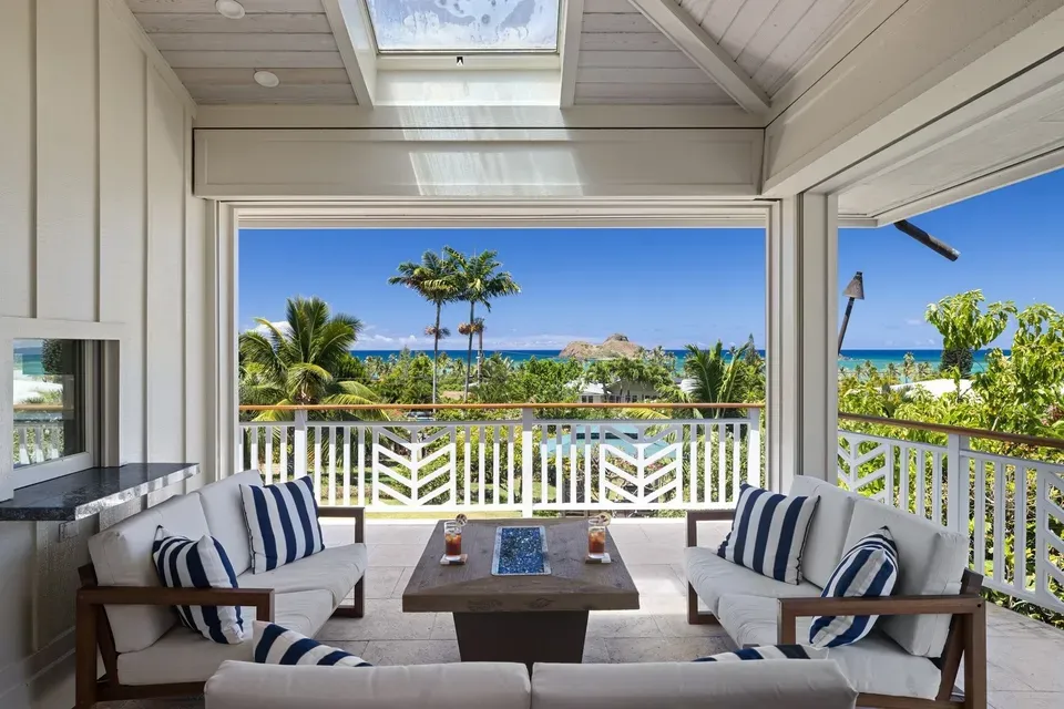 5 Bed 4 Bath Modern Contemporary Residence in Kailua, HI - 4