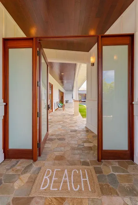5 Bed 4 Bath Modern Contemporary Residence in Kailua, HI - 3