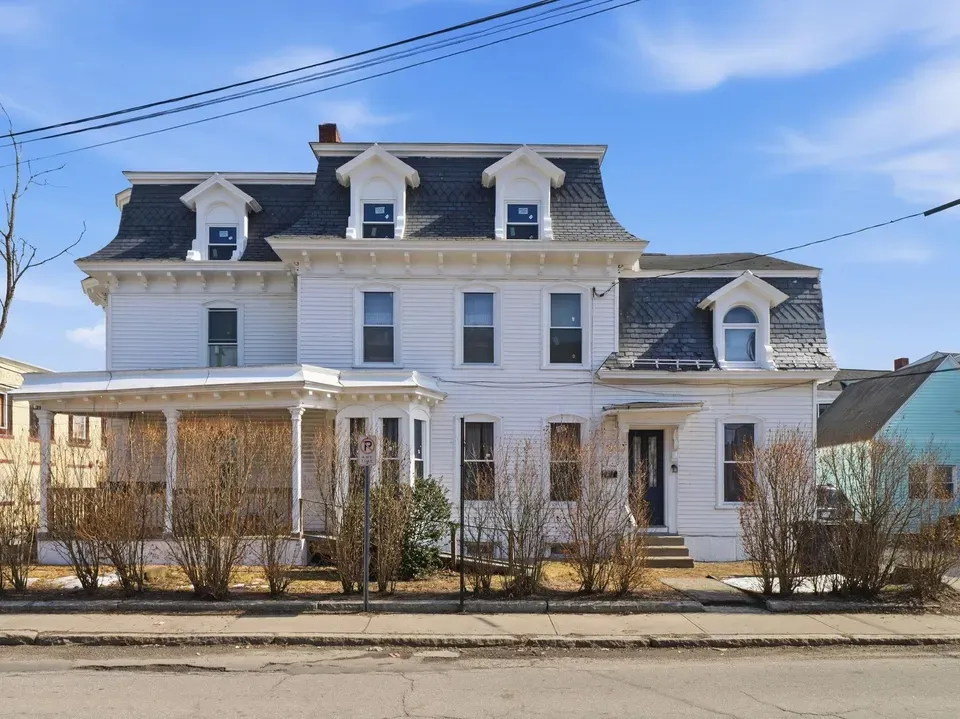 5 Bed 4 Bath Multi-Unit Residential Property in Nashua, NH - 1
