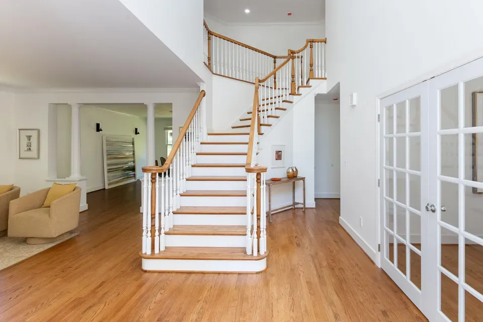 5 Bed 4 Bath Traditional Suburban Family Home in Bethesda, MD - 3
