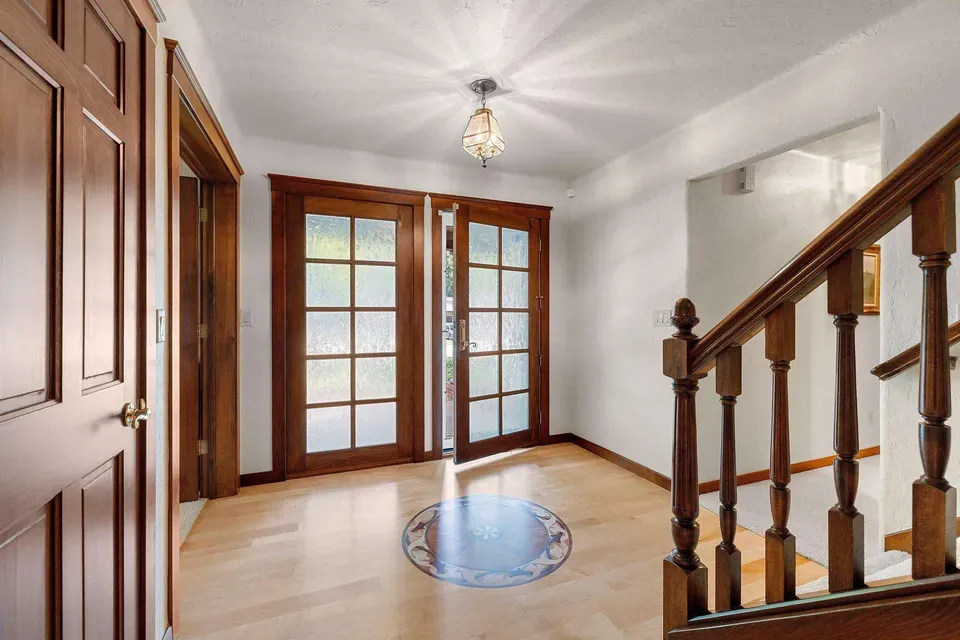 5 Bed 4 Bath Traditional Suburban Family Home in Green Bay, WI - 5