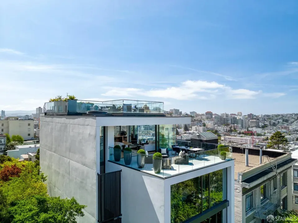 5 Bed 5 Bath Classic Historic Era Home in San Francisco, CA - 3