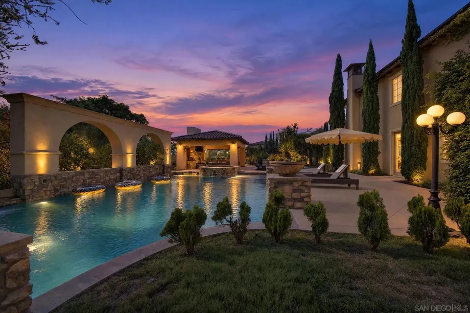 5 Bed 5 Bath Contemporary Modern in San Diego, CA