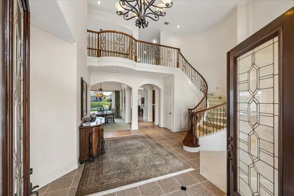 5 Bed 5 Bath Established Contemporary Home in Pearland, TX - 5