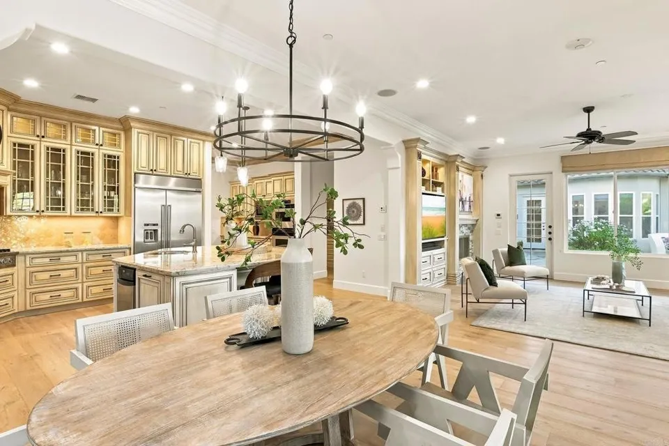 5 Bed 5 Bath Established Contemporary Home in San Diego, CA - 5
