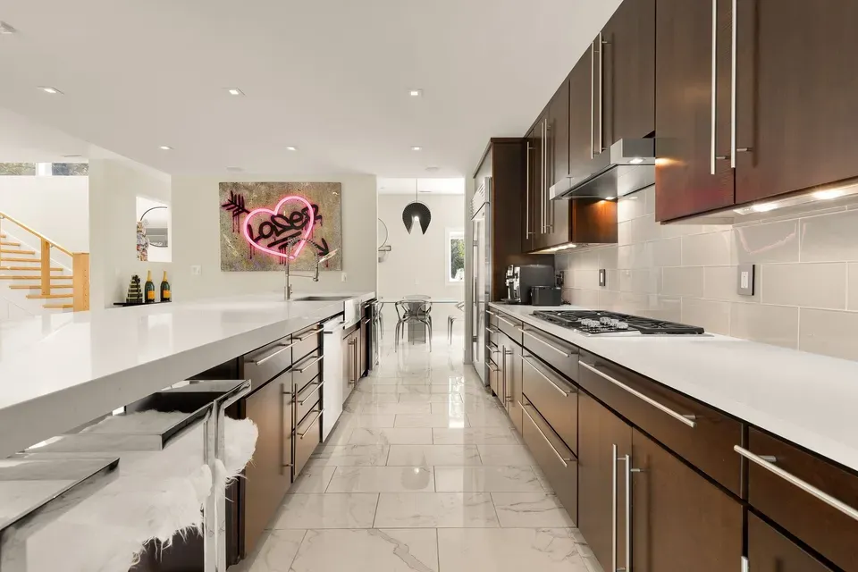 5 Bed 5 Bath Established Mid-Century Residence in Bethesda, MD - 4