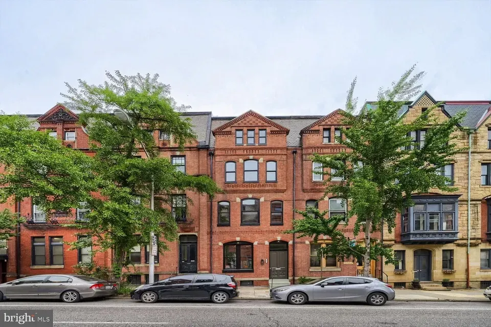 5 Bed 5 Bath Established Multi-Level Townhouse in Baltimore, MD - 3
