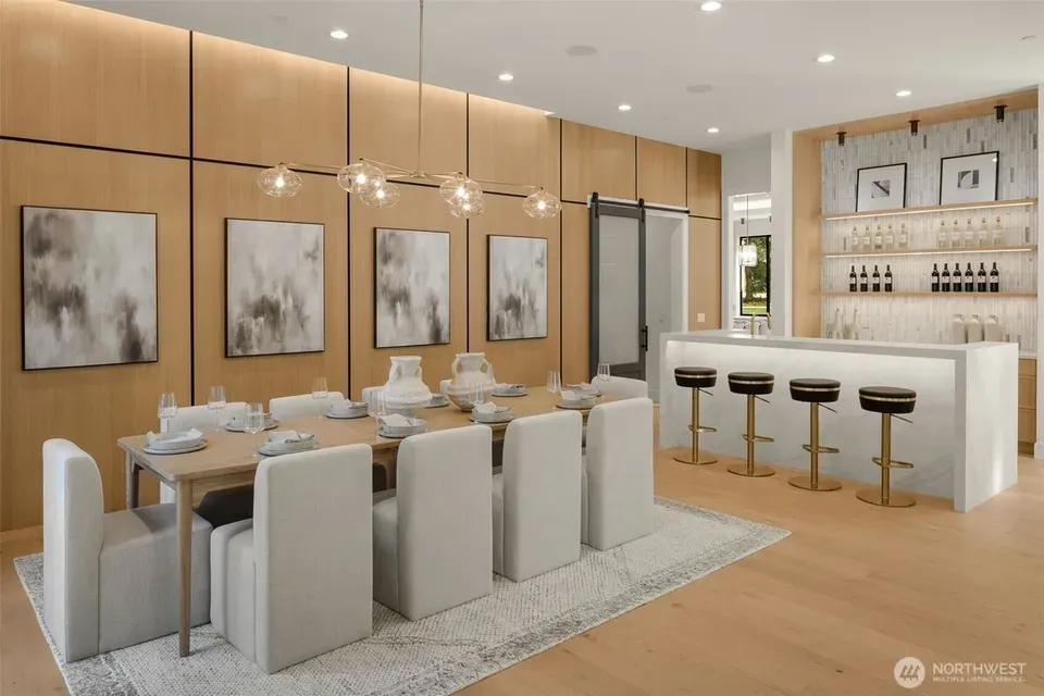 5 Bed 5 Bath Modern Architectural Estate in Bellevue, WA - 5