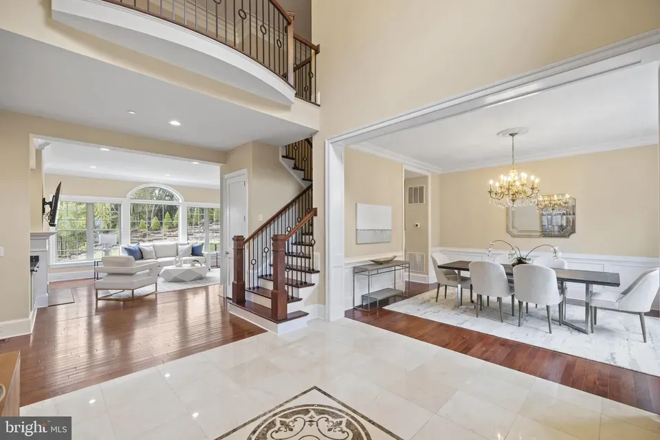 5 Bed 5 Bath Modern Architectural Estate in Bethesda, MD - 2