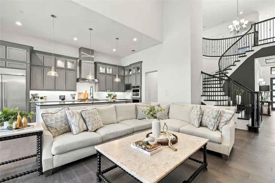 5 Bed 5 Bath Modern Contemporary Residence in Allen, TX - 5