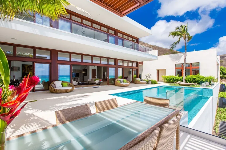 5 Bed 6 Bath Modern Contemporary Residence in Kailua, HI - 2