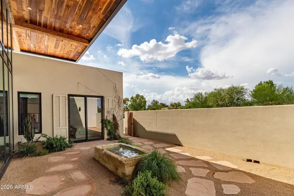 5 Bed 6 Bath Modern Contemporary Residence in Scottsdale, AZ - 4