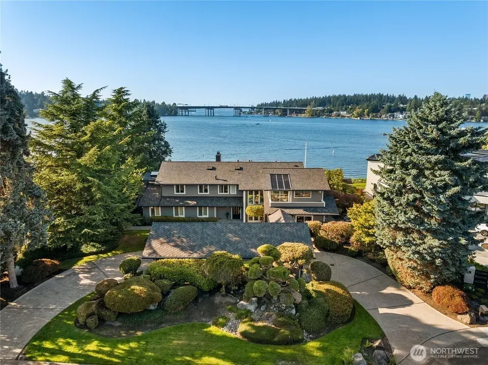 6 Bed 2 Bath Established Mid-Century Residence in Bellevue, WA - 1