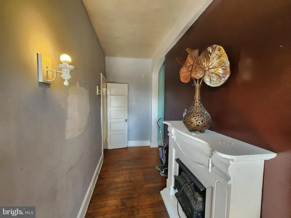 6 Bed 2 Bath Established Multi-Level Townhouse in Baltimore, MD - 3
