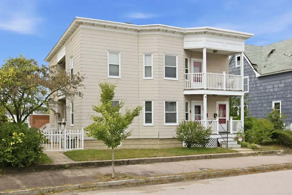 6 Bed 2 Bath Multi-Unit Residential Property in Manchester, NH - 2