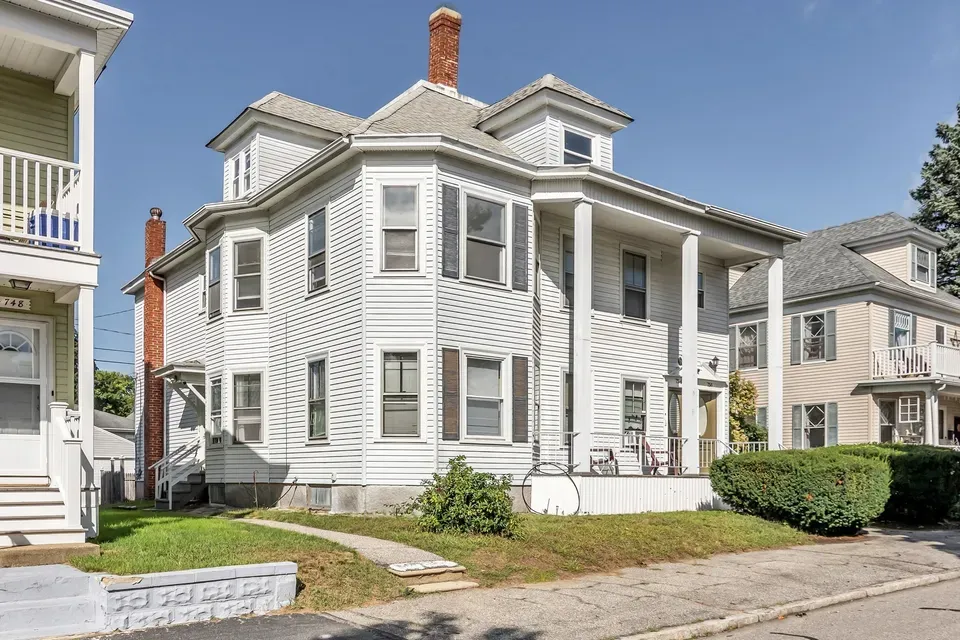 6 Bed 2 Bath Multi-Unit Residential Property in Manchester, NH - 2