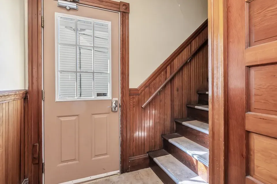 6 Bed 2 Bath Multi-Unit Residential Property in Manchester, NH - 5