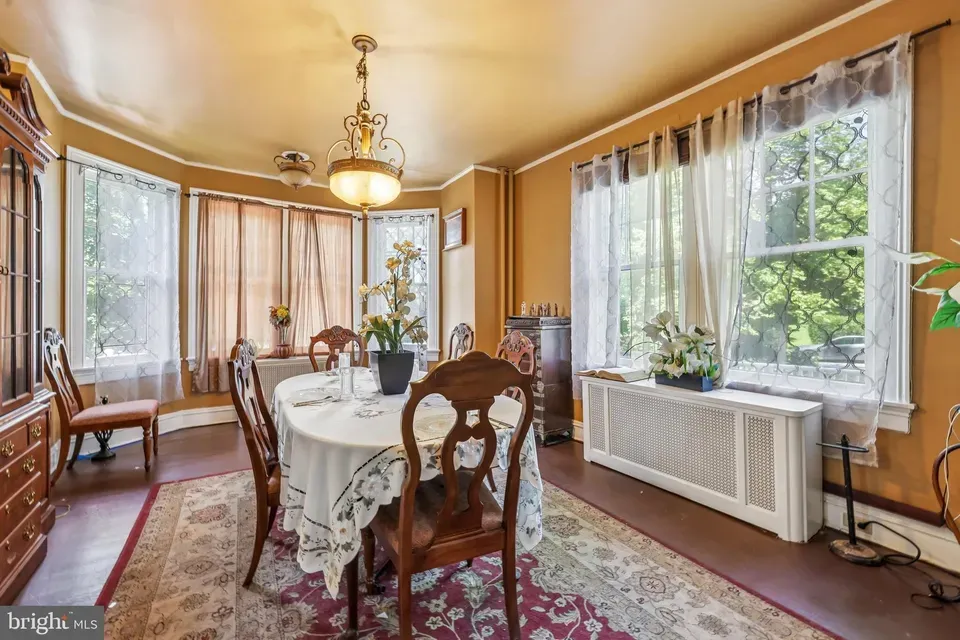 6 Bed 3 Bath Classic Historic Era Home in Baltimore, MD - 3