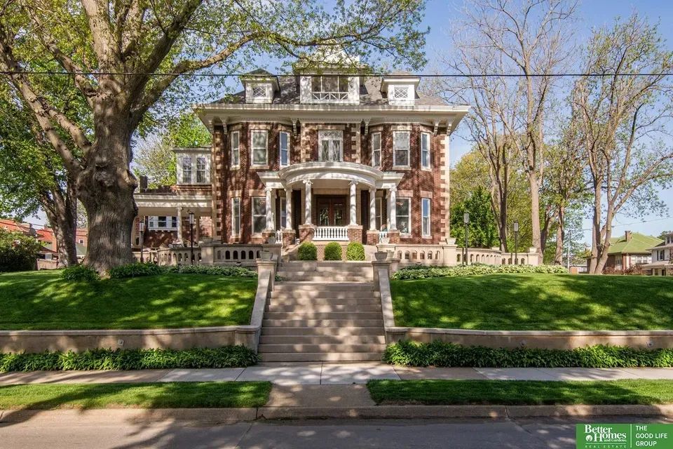 6 Bed 3 Bath Classic Historic Era Home in Omaha, NE