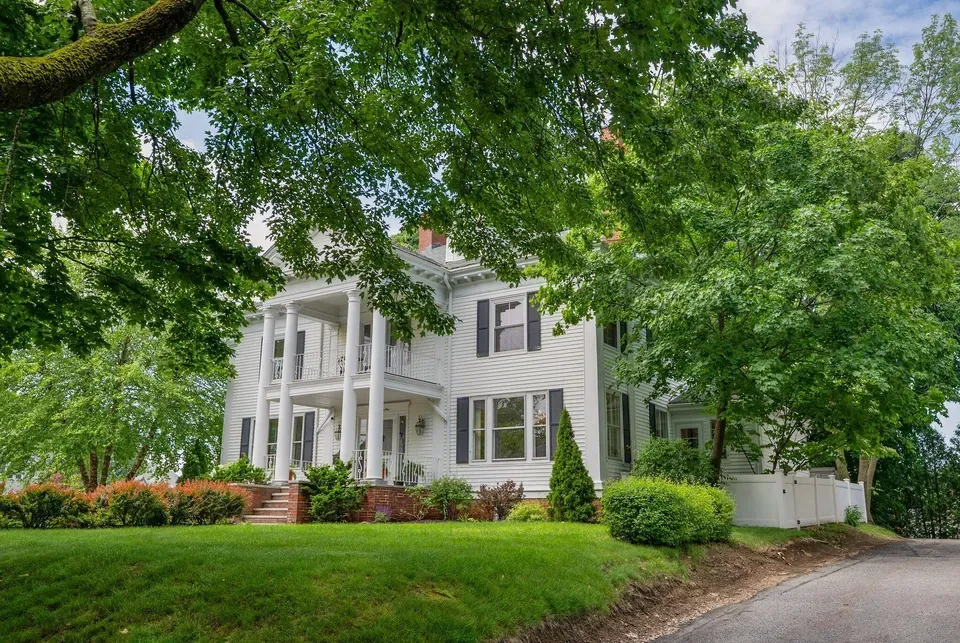 6 Bed 3 Bath Classic Historic Era Home in Portland, ME - 1