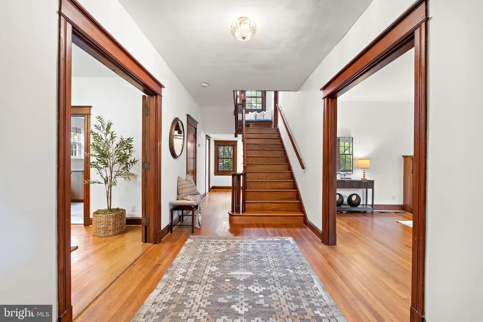 6 Bed 3 Bath Classic Historic Era Home in Washington, DC - 4
