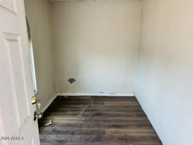 6 Bed 3 Bath Multi-Unit Residential Property in Phoenix, AZ - 3
