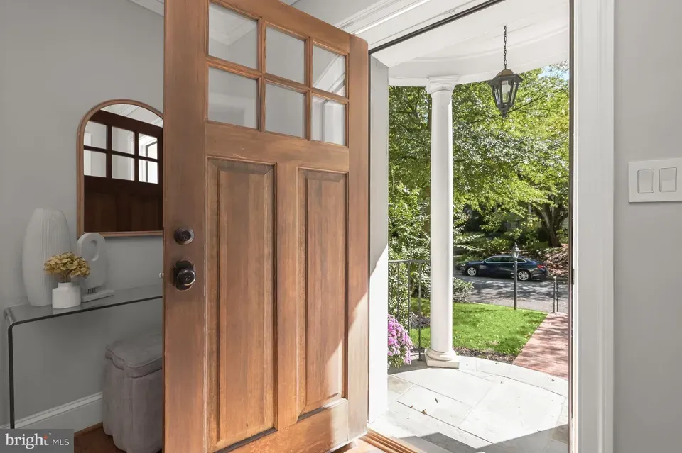 6 Bed 4 Bath Classic Historic Era Home in Washington, DC - 4