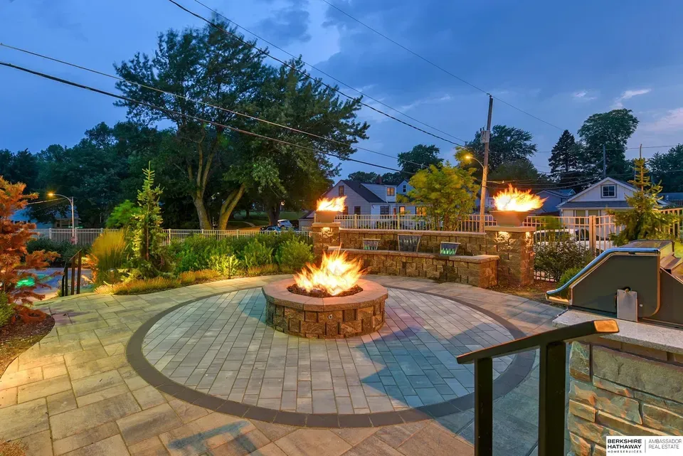 6 Bed 4 Bath Established Mid-Century Residence in Omaha, NE - 4