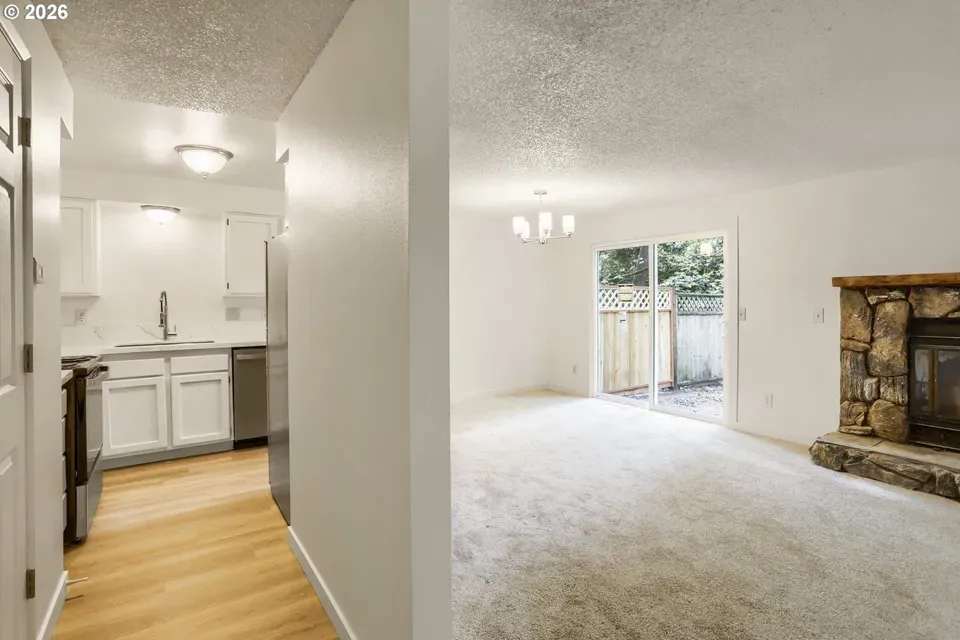 6 Bed 4 Bath Multi-Unit Residential Property in Beaverton, OR - 4