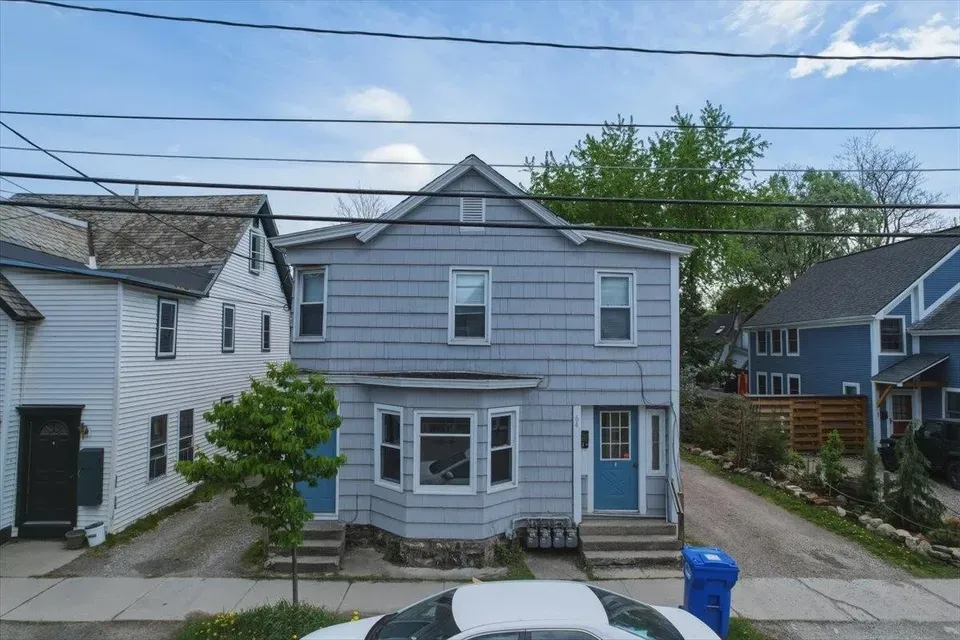 6 Bed 4 Bath Multi-Unit Residential Property in Burlington, VT