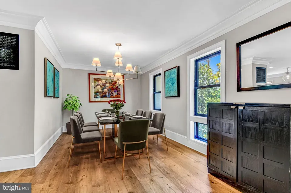 6 Bed 4 Bath Traditional Suburban Family Home in Bethesda, MD - 4