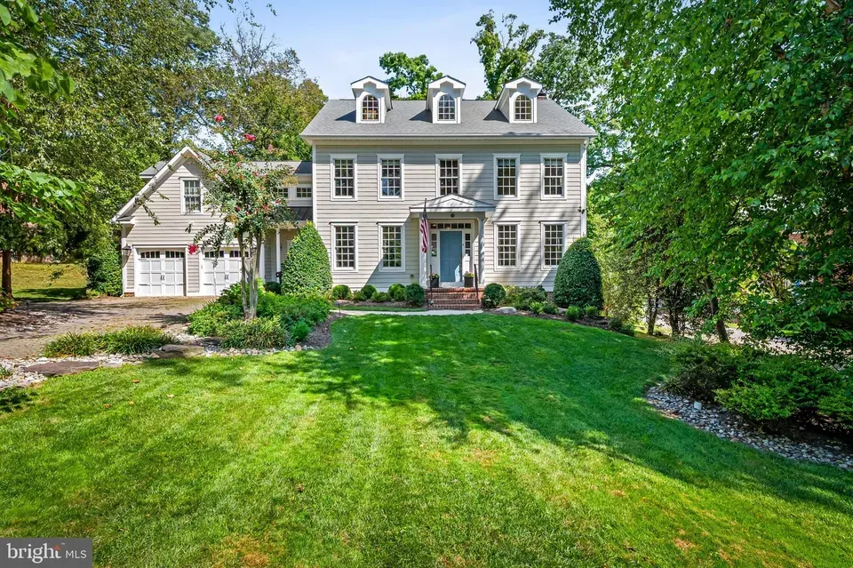 6 Bed 5 Bath Established Contemporary Home in Annapolis, MD