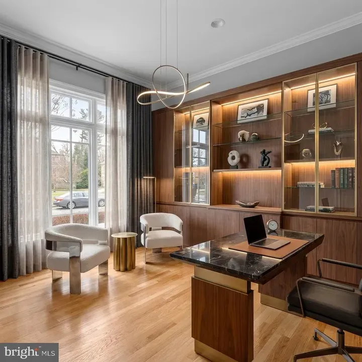 6 Bed 5 Bath Established Contemporary Home in Bethesda, MD