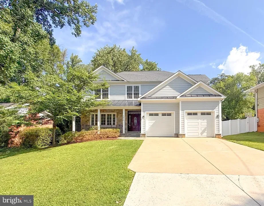 6 Bed 5 Bath Established Contemporary Home in Bethesda, MD